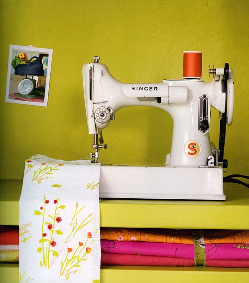 Sewing & Swooning Over Aprons