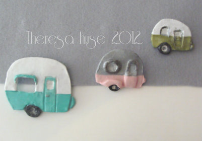 Vintage Caravan (trailer) Broaches