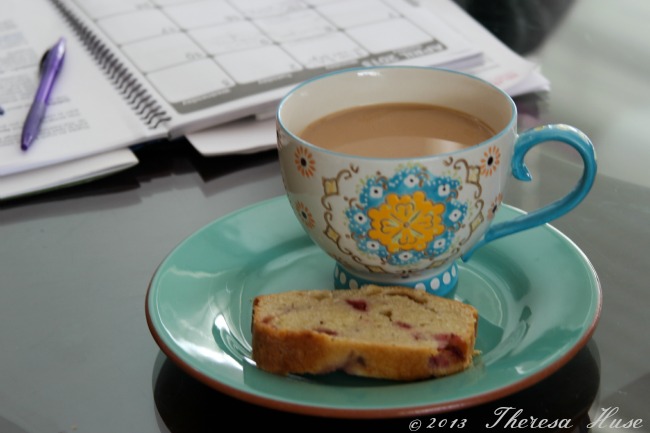 Coffee and a loaf on a plate, work space with coffeeTheresa Huse 2013 -0798