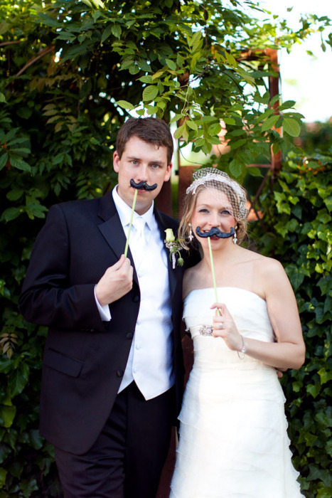Mustache Photo Prop Tutorial – DIY Clay Mustaches