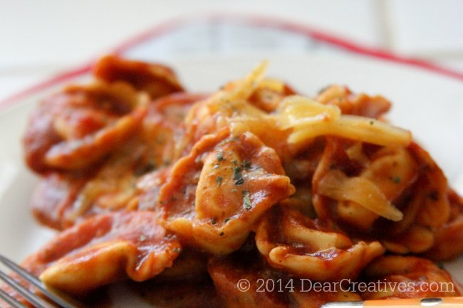 Quick and Easy! One Pot Cheesy Tortellini Skillet Dinner #Recipe