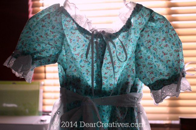 Back of the little house on the prairie dress_