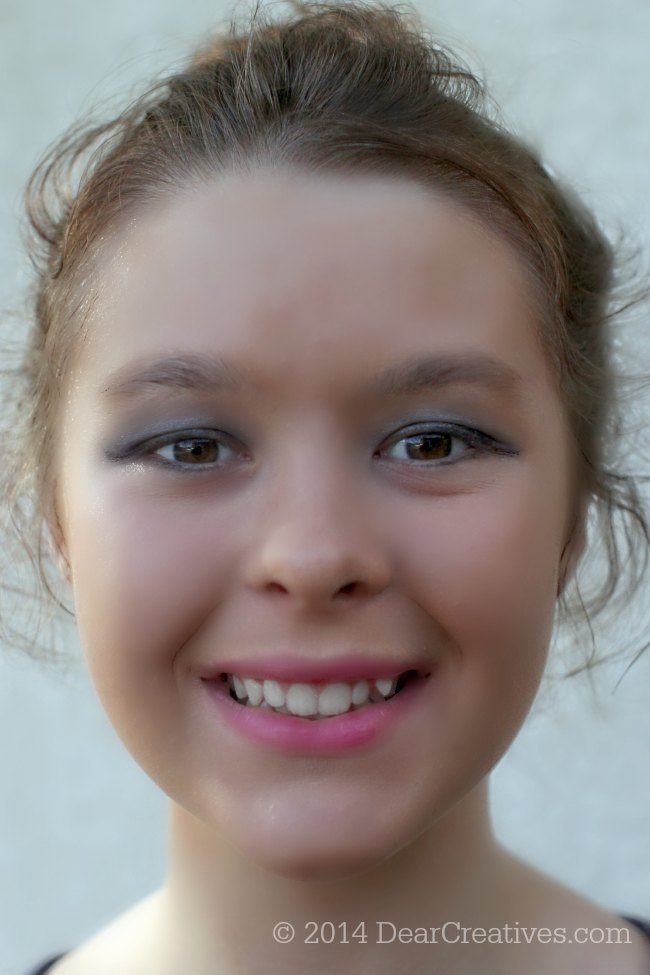 One Direction Limited Edition make up on a young girl_© 2014 DearCreatives.com