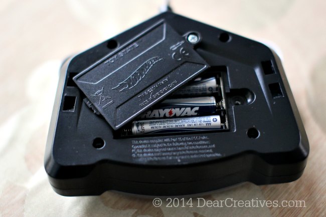 Back of Hot Wheels High Jump Frenzy Controller_© 2014 DearCreatives.com