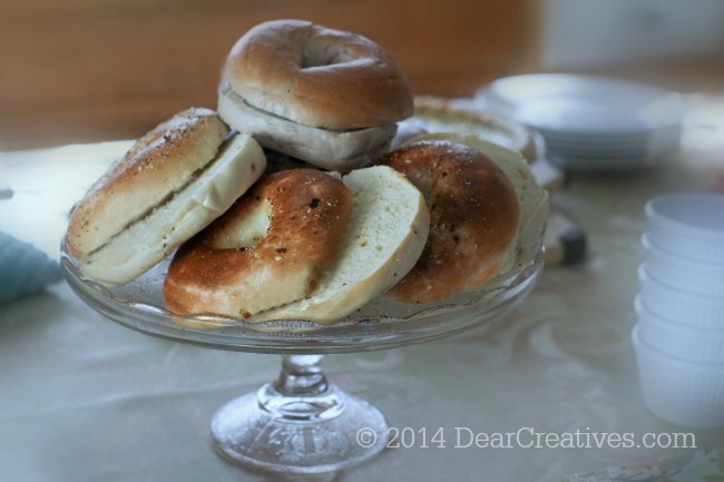 Bagels on a serving dish_2_© 2014 DearCreatives.com