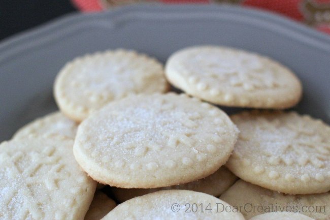 Close up of Shortbread cookies on a plate_© 2014 Theresa Huse DearCreatives.com