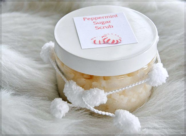 Homemade-Peppermint-Sugar-Scrub