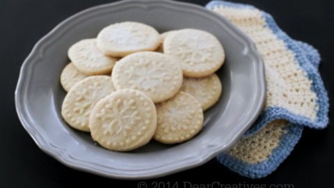 Sugared Shortbread Cookies - This Shortbread Cookie Recipe this is an easy and a family favorite we make every year during Christmas season, winter and anytime we are craving this shortbread cookie! Grab the recipe at DearCreatives.com