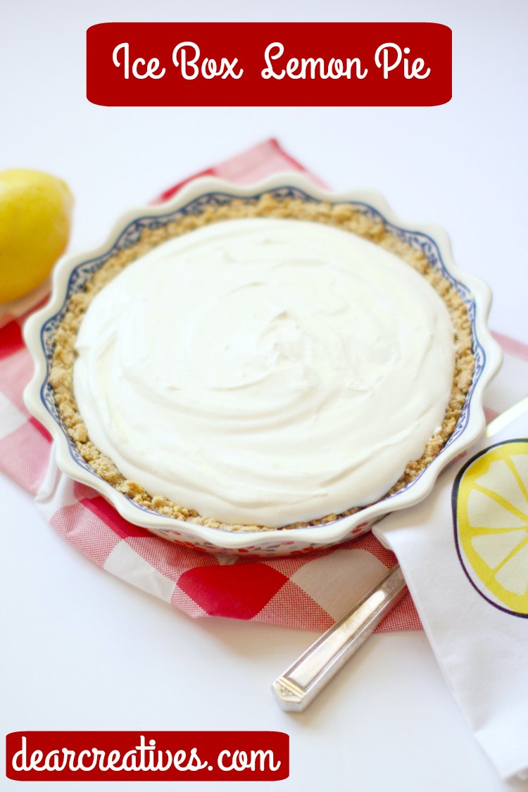 Lemon Icebox Pie - Delicious, No-bake lemon pie recipe that is so easy to make! Grab this lemon icebox pie recipe at DearCreatives.com