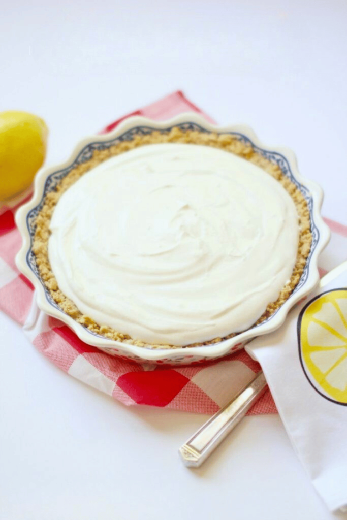 No-bake lemon icebox pie with graham cracker crust and creamy lemon filling