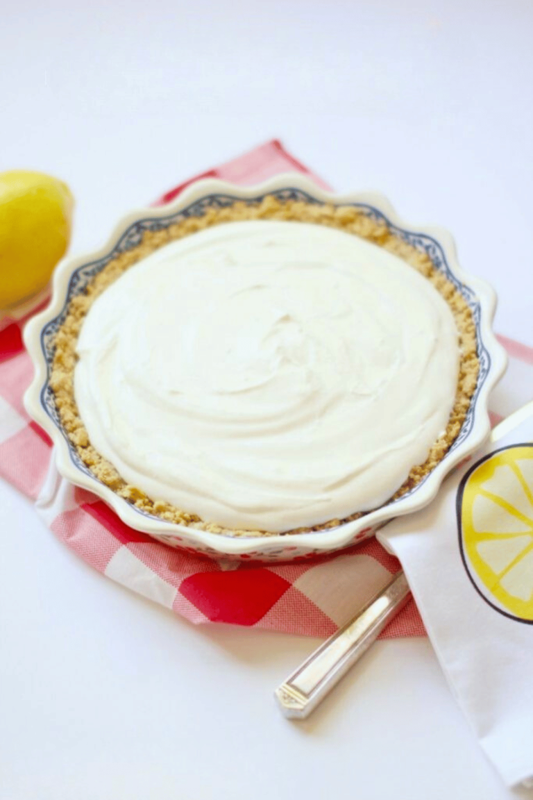 No-bake lemon icebox pie with graham cracker crust and creamy lemon filling