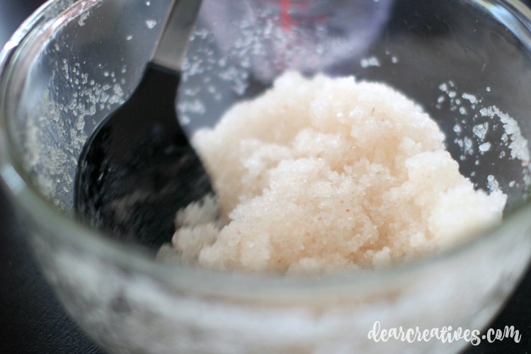 diy beauty recipes DearCreatives.com There are many recipes to pick from this recipe is a mix of lemon and lime with Himalayan Sea Salts.....Grab the full recipe 