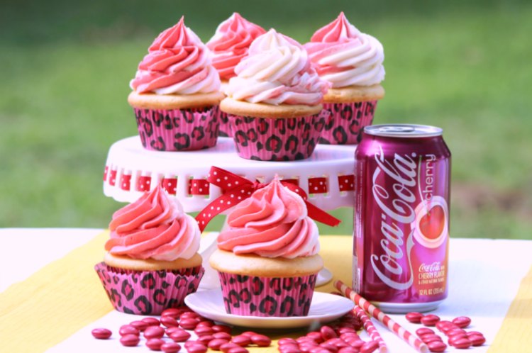 Cherry Coke Recipe cupcakes and frosting recipe. Great for serving cupcakes at your party.