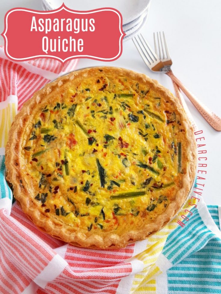 Asparagus Fontina Cheese Quiche this is an easy quiche recipe anyone can make. DearCreatives.com #quiche #asparagusquiche