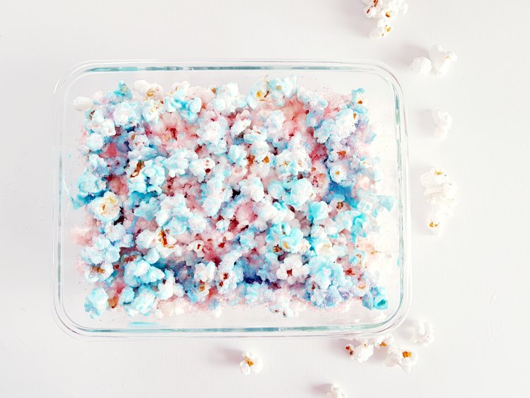 Cotton Candy Popcorn Bars is an easy treat recipe. This no bake recipe is so easy to make, let set, and cut into bite size bars. Grab the recipe, and see how to make this DearCreatives.com