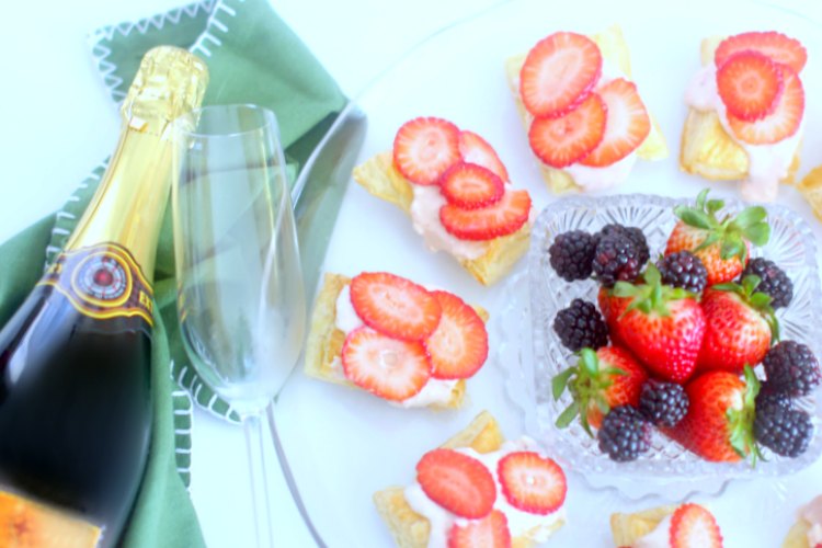 groceries from grocery outlet for strawberry puff pastry tarts with a strawberry cream cheese topping. DearCreatives.com appetizer wine pairing © 2018 Theresa Huse 