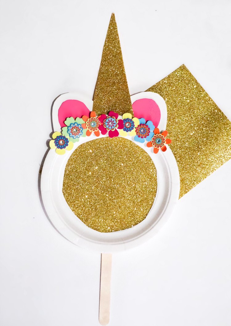 Unicorn Paper Plate Craft - A Quick Craft for Kids