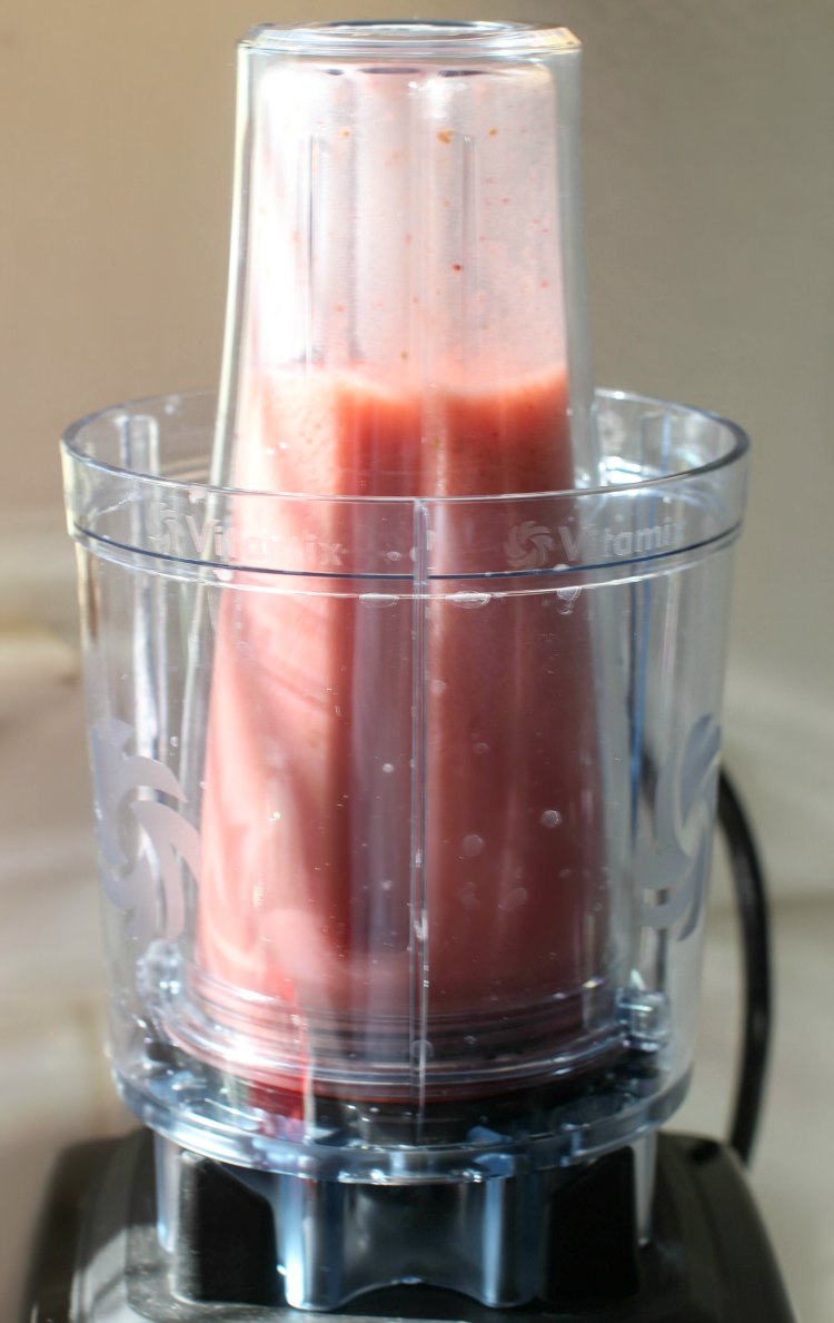 Vitamix Personal Adapter and Strawberry Raspberry Smoothie Recipe