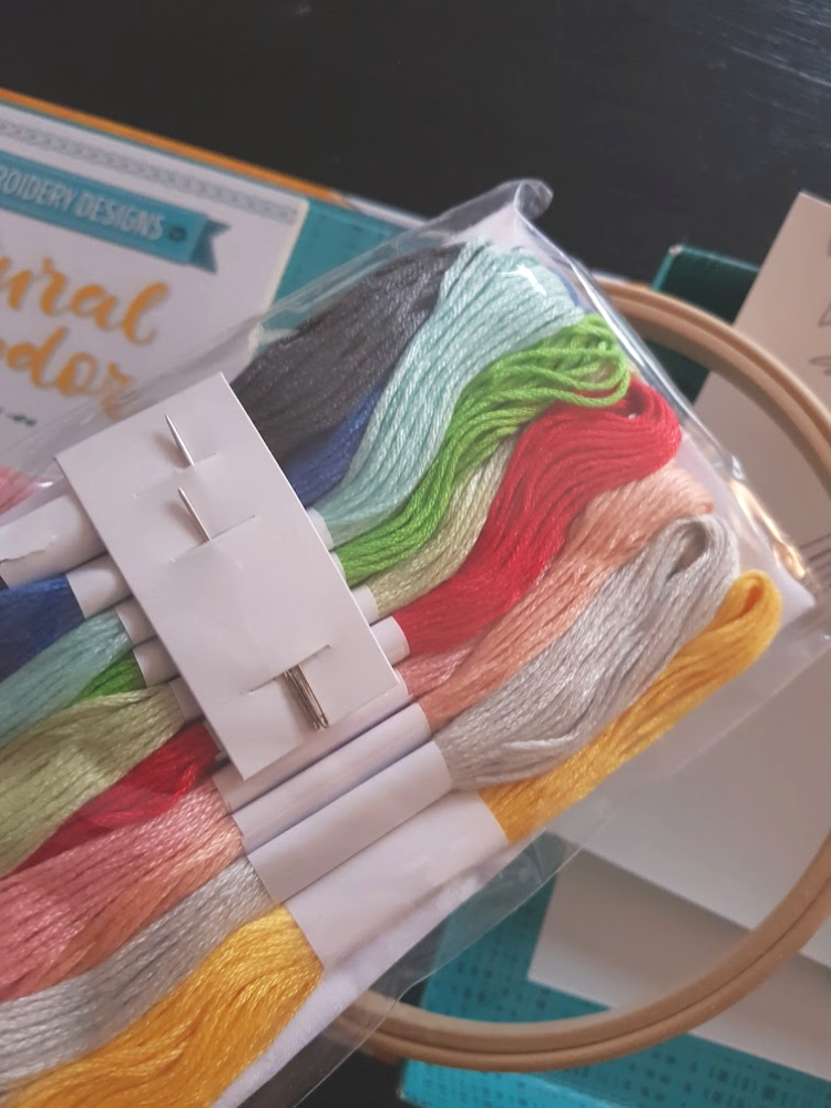 Embroidery threads and needles close up ©2018 DearCreatives.com