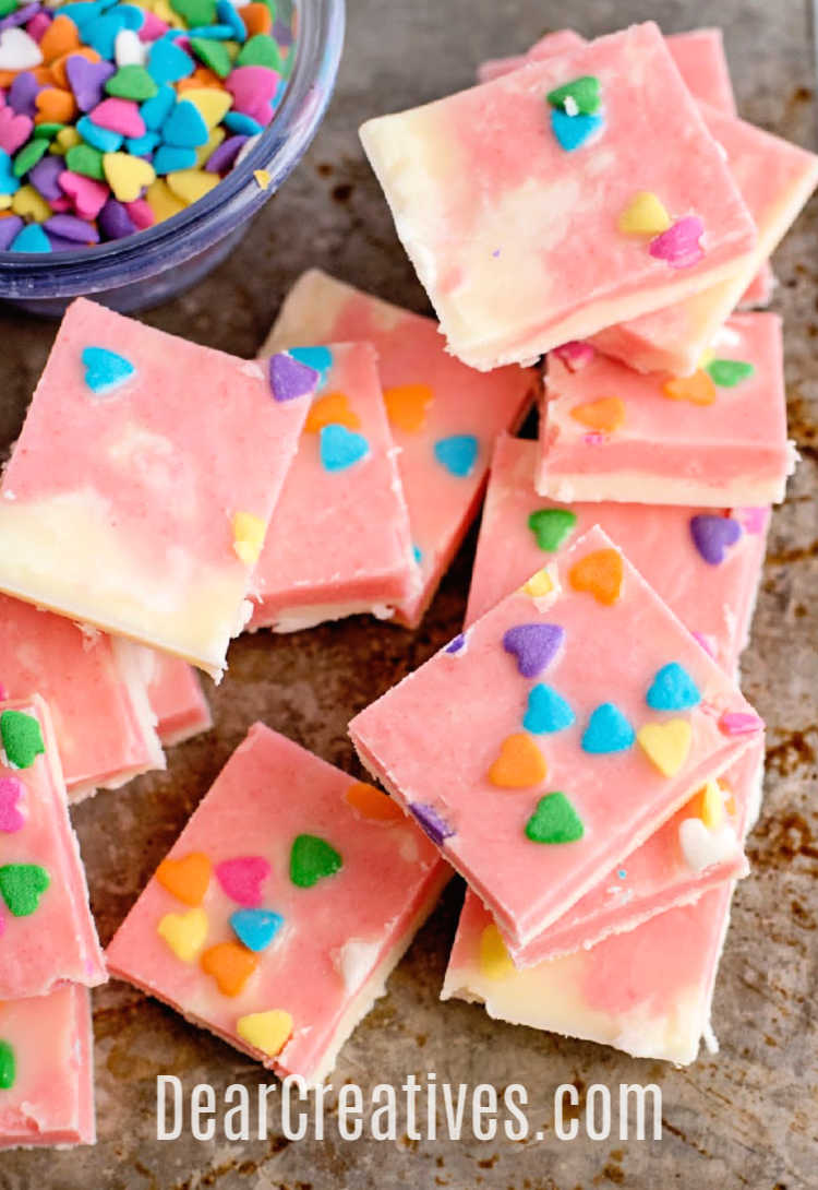 Strawberry Fudge With Sweethearts How to make strawberry fudge. DearCreatives.com #strawberryfudge #howtomakefudge #candymaking #recipe #treatrecipe