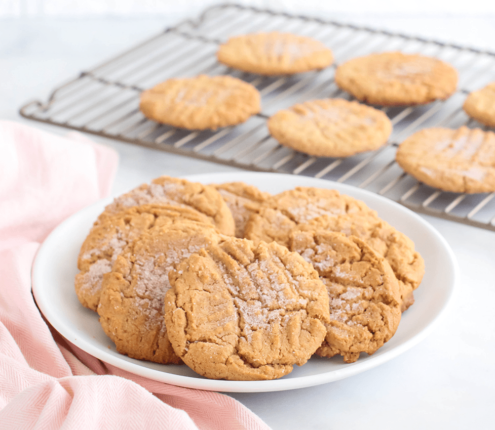 Cookies Recipe peanut butter cookies with pumpkin spice. © DearCreatives.com