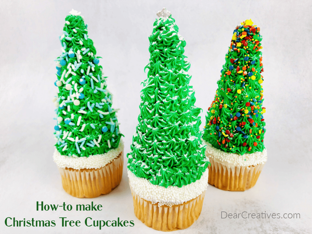 Decorated Christmas cupcakes - How-to at DearCreatives.com