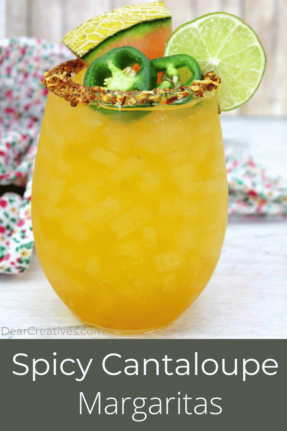 Spicy Cantaloupe Margaritas - Make this tasty cantaloupe margarita with jalapenos! Print the margarita cocktail recipe at DearCreatives.com