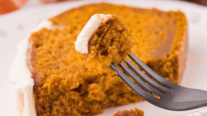 Pumpkin Bread - This is a delicious, moist pumpkin loaf that is easy to make. Serve it with or without frosting or cream cheese frosting. Click over to print the easy recipe for pumpkin bread that also includes a recipe for cream cheese frosting... Dearcreatives.com