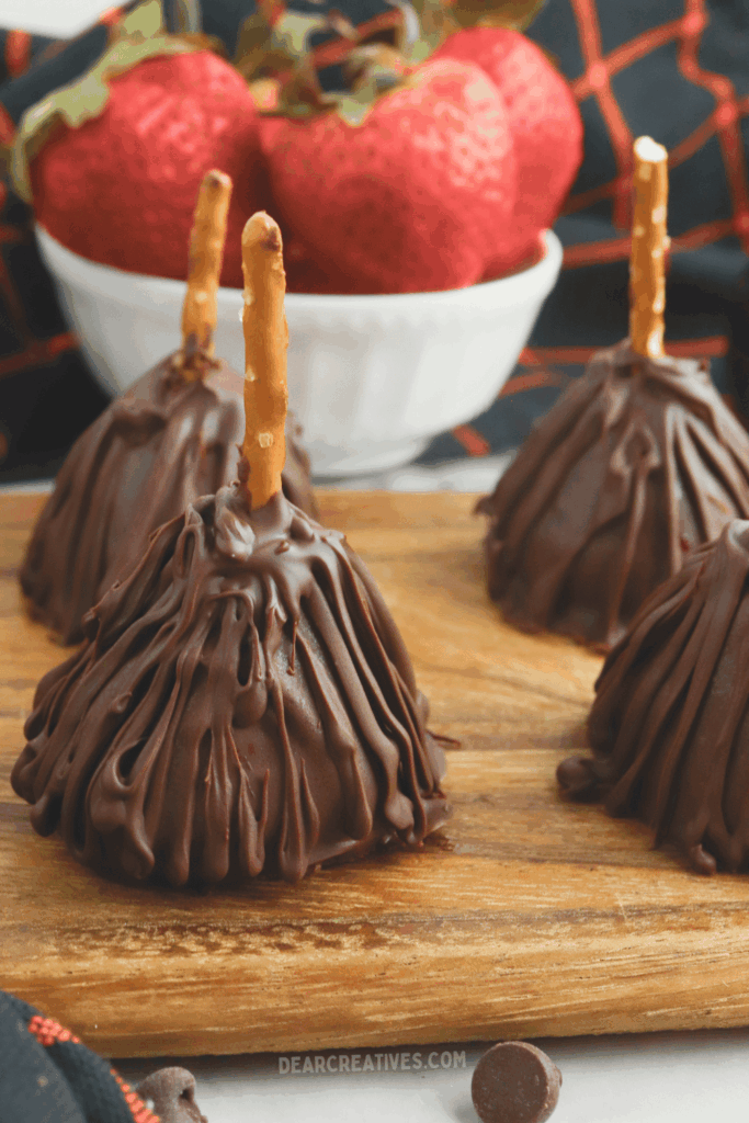 Halloween Chocolate Covered Strawberries Witch Broom Strawberries No-bake, easy, dessert, Halloween treat idea. DearCreatives.com